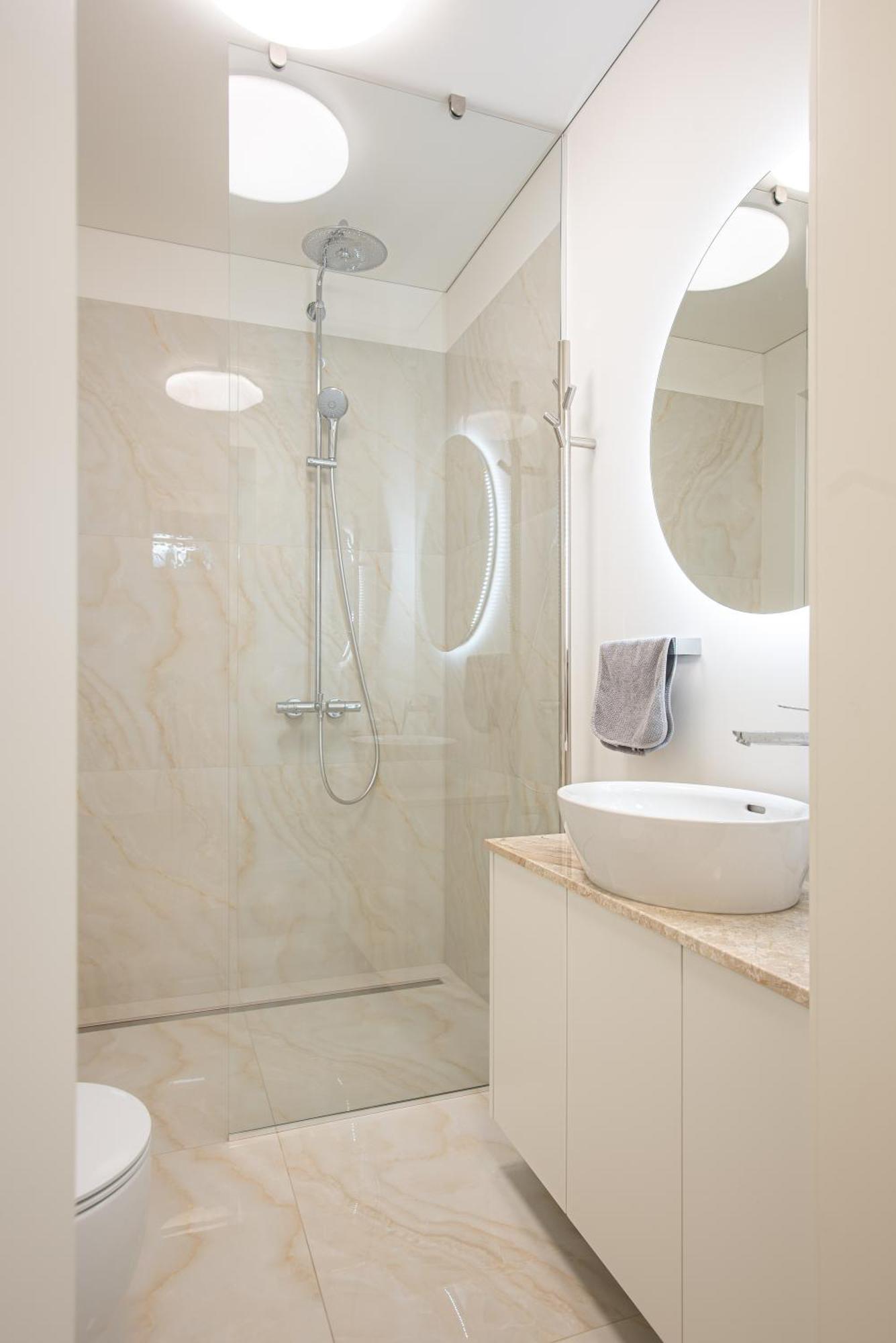 Cathedral Apartment, Perfect For Couples Вильнюс Экстерьер фото